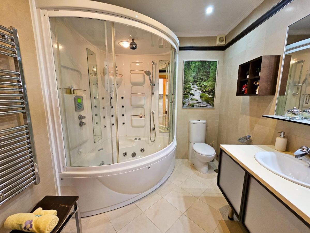 Luxury House Relax - Alojamientos La Torre Torre Del Mar Luaran gambar