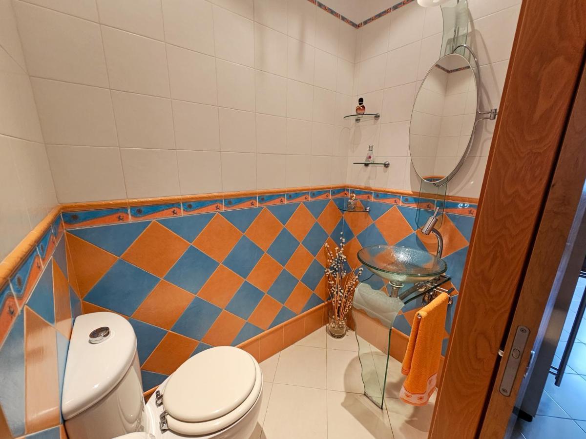 Luxury House Relax - Alojamientos La Torre Torre Del Mar Luaran gambar